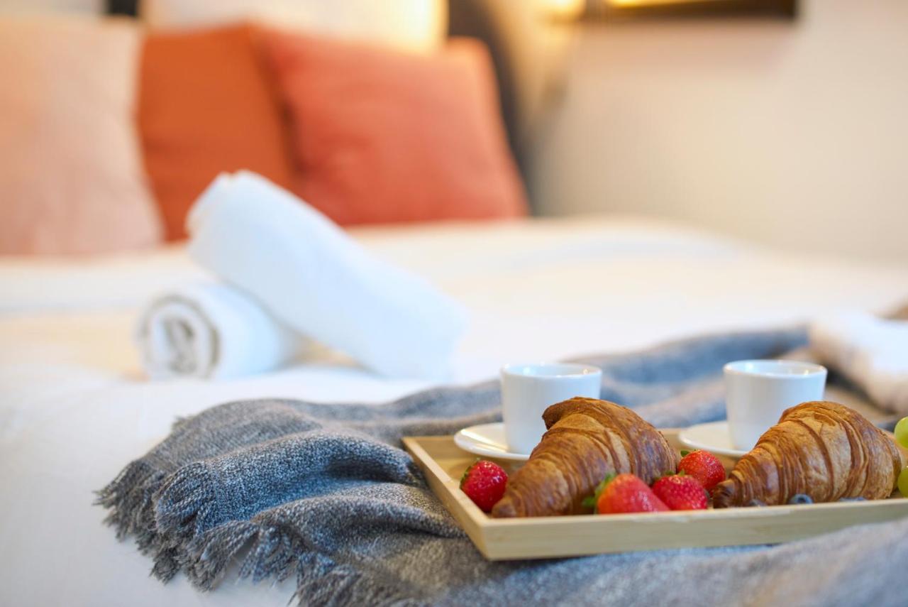 P&O Serviced Apartments Kinowa Варшава Экстерьер фото