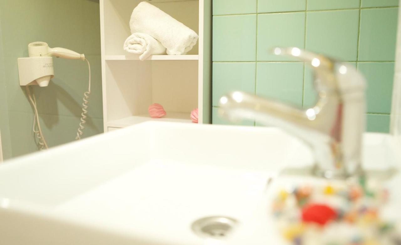 P&O Serviced Apartments Kinowa Варшава Экстерьер фото